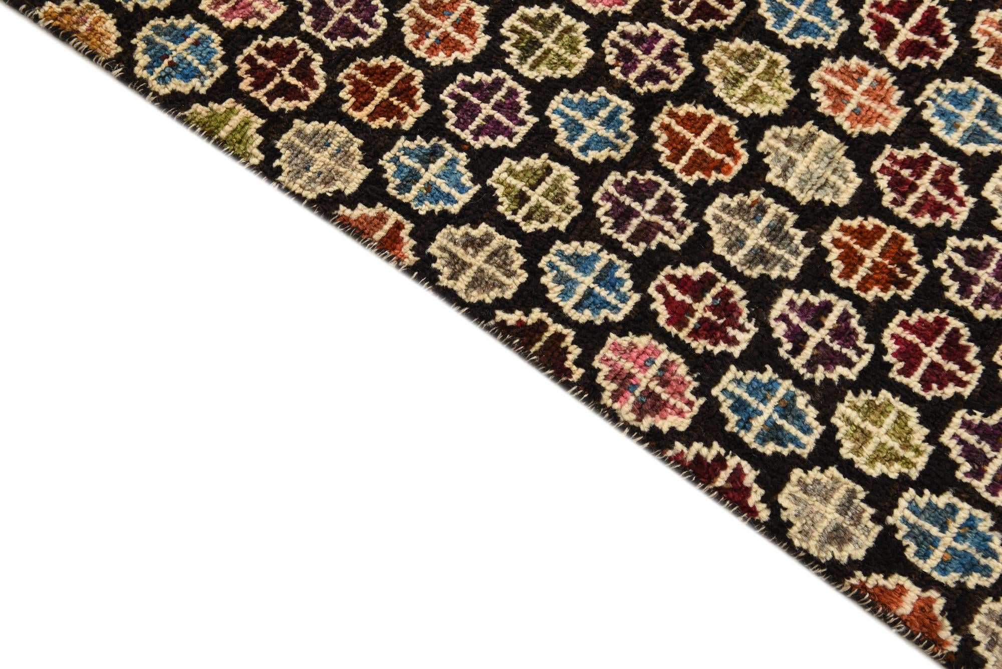 6' 2 x 9' 3 Hand Knotted Darya Wool Rug