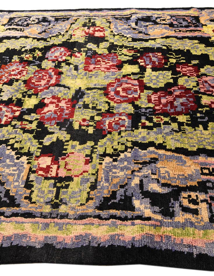 Detail image of 7' 10 x 10' 4 Hand Knotted Darya Rug