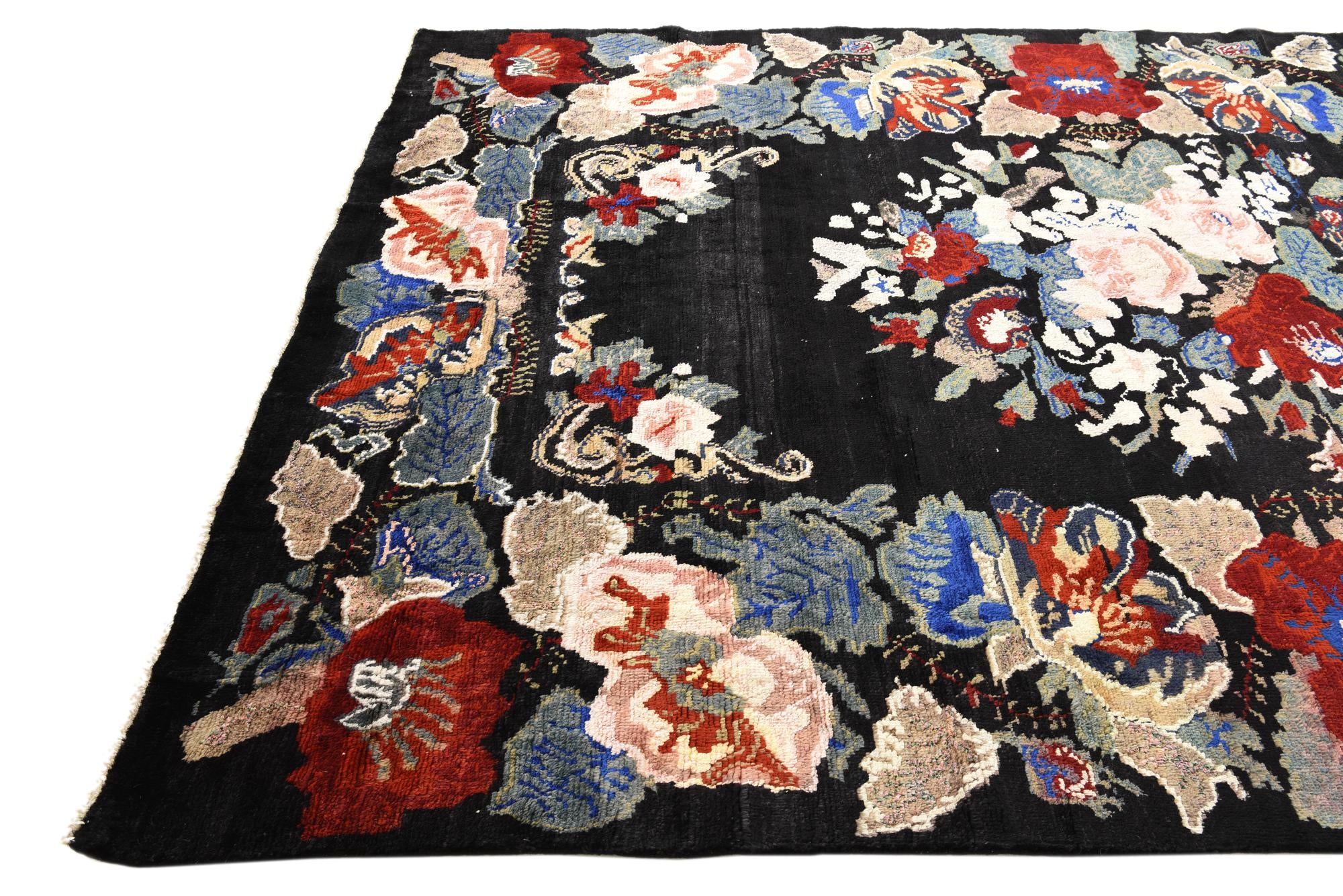 7' 8 x 10' 8 Hand Knotted Darya Rug