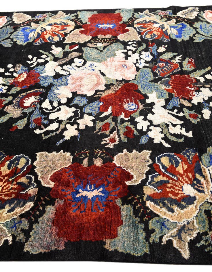 Detail image of 7' 8 x 10' 8  Hand Knotted Darya Rug