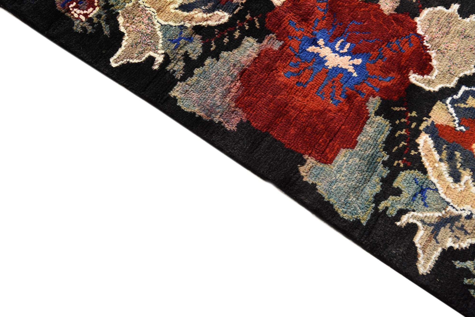 7' 8 x 10' 8 Hand Knotted Darya Rug