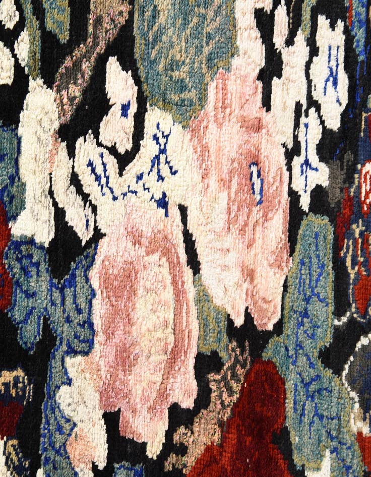 Detail image of 7' 8 x 10' 8  Hand Knotted Darya Rug