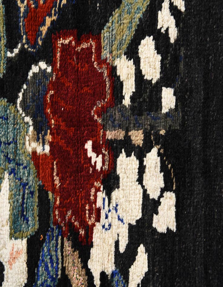 Detail image of 7' 8 x 10' 8  Hand Knotted Darya Rug