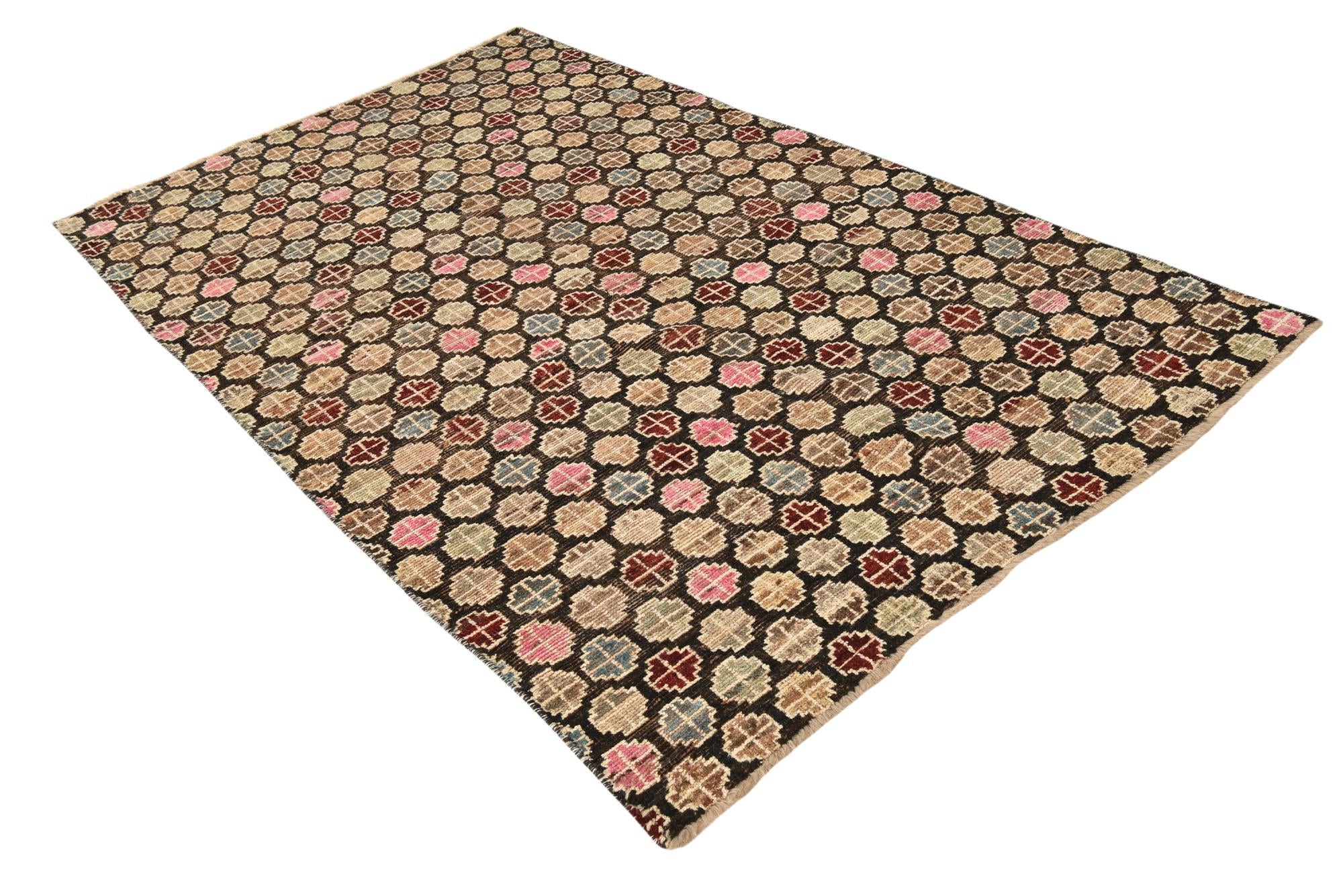 5' x 8' 5 Hand Knotted Darya Wool Rug