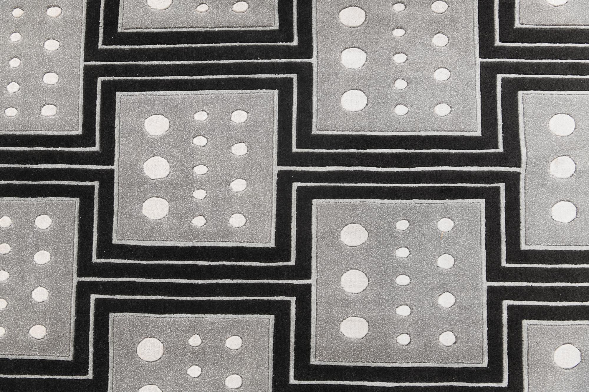 6' 7 x 9' 10 Hand Knotted Darya Wool Rug
