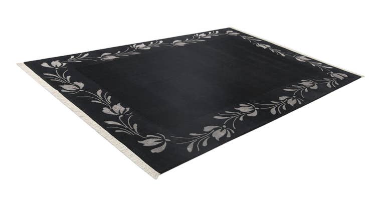 Detail image of 6' 7 x 9' 9 Hand Knotted Darya Wool Rug