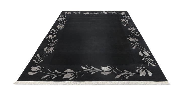 Detail image of 6' 7 x 9' 9 Hand Knotted Darya Wool Rug