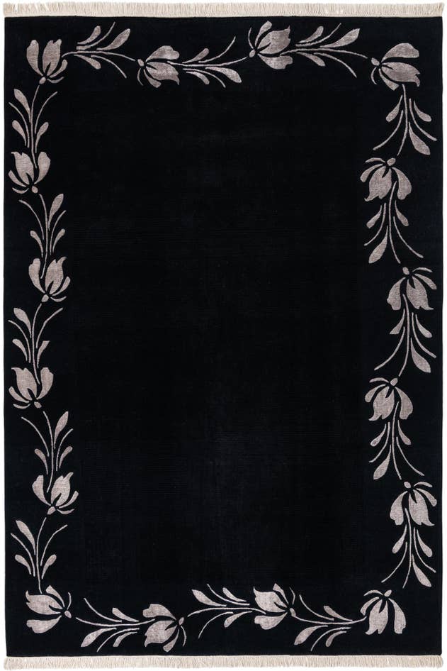 Detail image of 6' 7 x 9' 9 Hand Knotted Darya Wool Rug