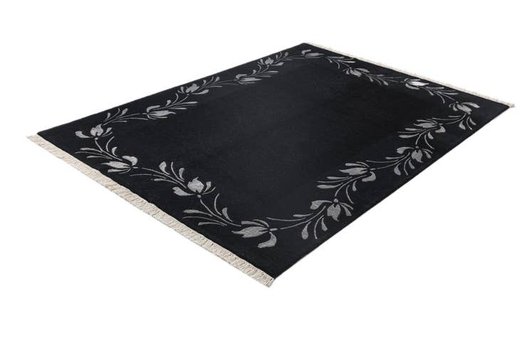 Detail image of 4' 11 x 6' 11 Hand Knotted Darya Wool Rug