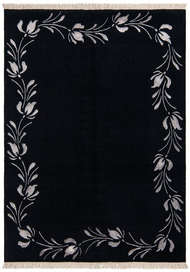 Detail image of 4' 11 x 6' 11 Hand Knotted Darya Wool Rug