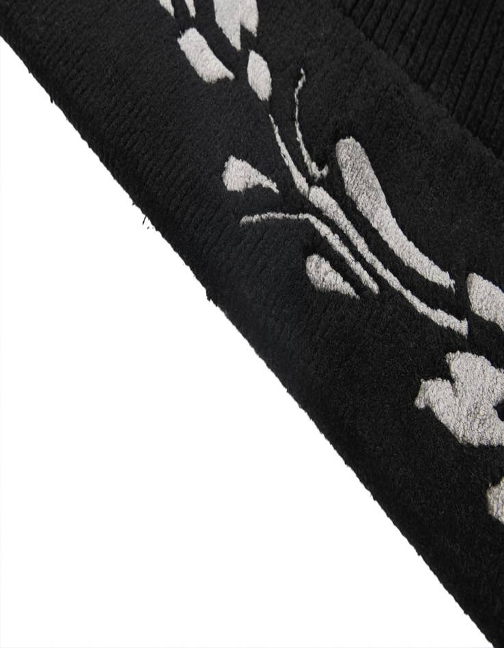 Detail image of 3' x 4' 11 Hand Knotted Darya Wool Rug