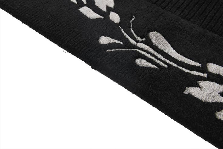 Detail image of 3' x 4' 11 Hand Knotted Darya Wool Rug