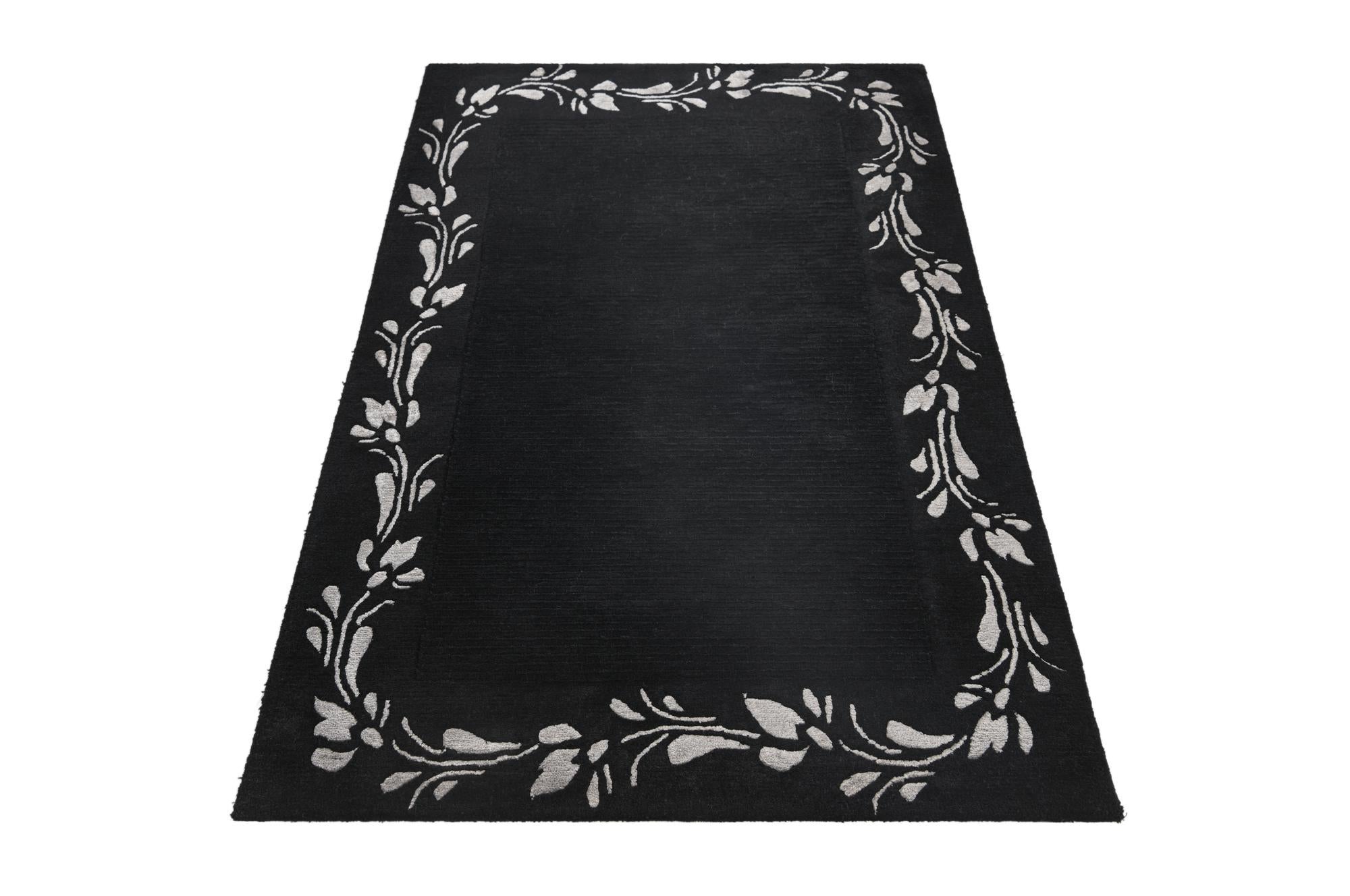 2' 11 x 3' 8 Hand Knotted Darya Wool Rug