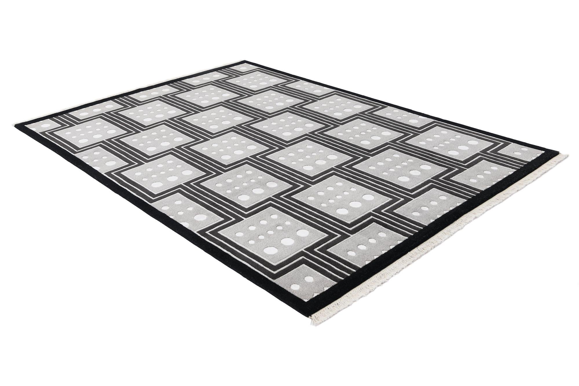 5' 7 x 7' 10 Darya Rug