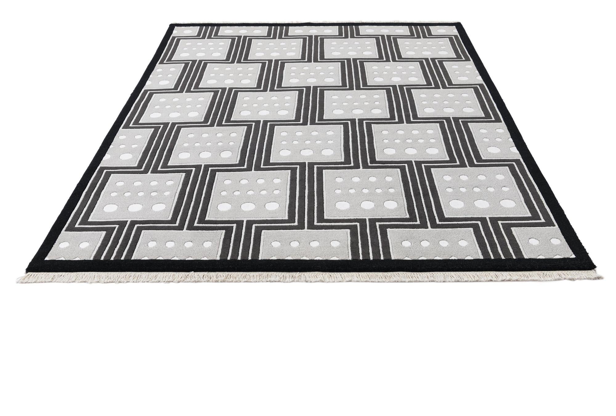 5' 7 x 7' 10 Darya Rug