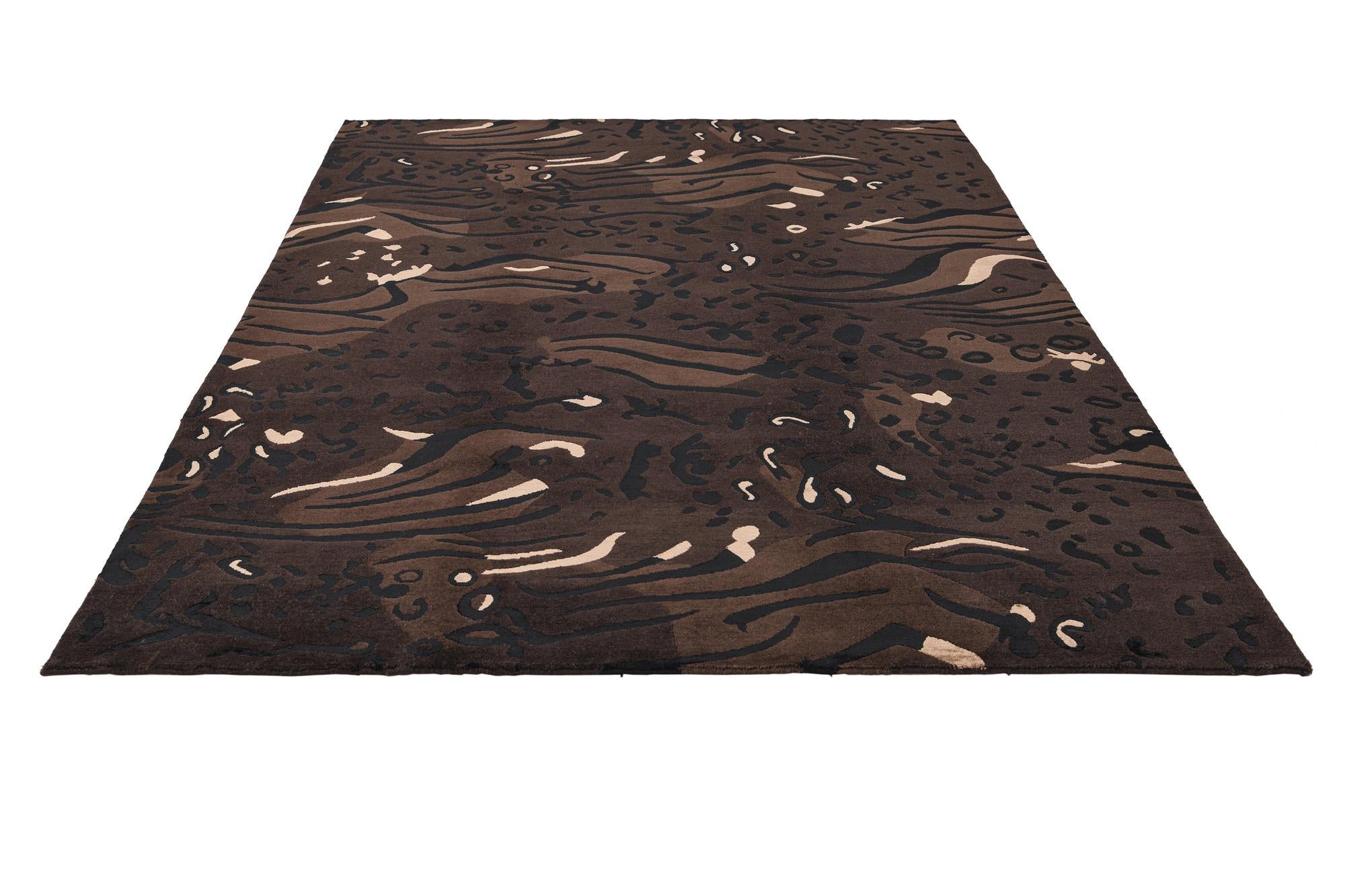 5' 9 x 7' 10 Darya Rug