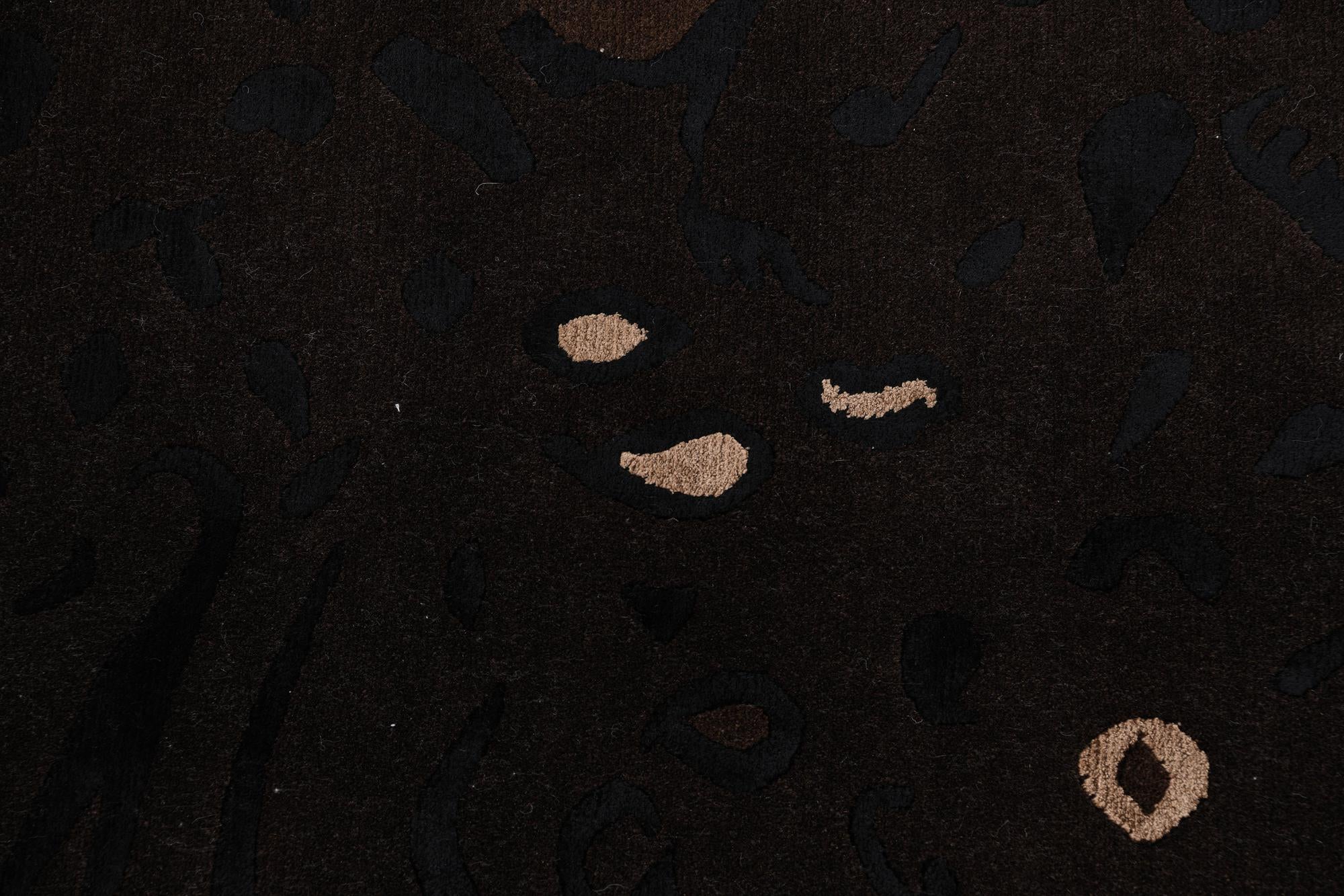 5' 9 x 7' 10 Darya Rug