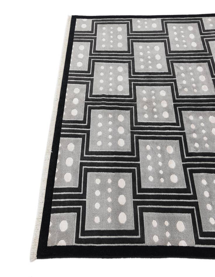 Detail image of 5' 7 x 7' 10 Hand Knotted Darya Wool Rug