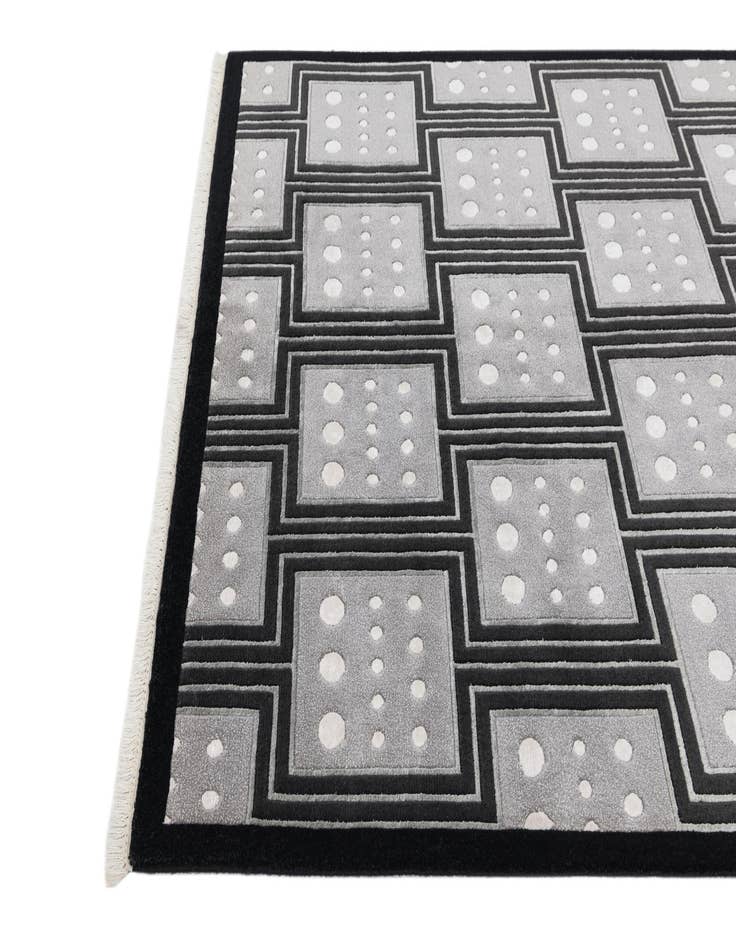 Detail image of 5' 7 x 7' 10  Hand Knotted Darya Wool Rug