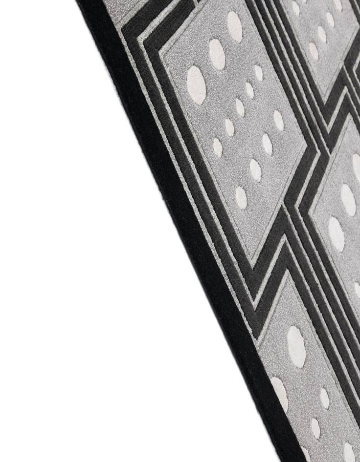 Detail image of 5' 7 x 7' 10  Hand Knotted Darya Wool Rug