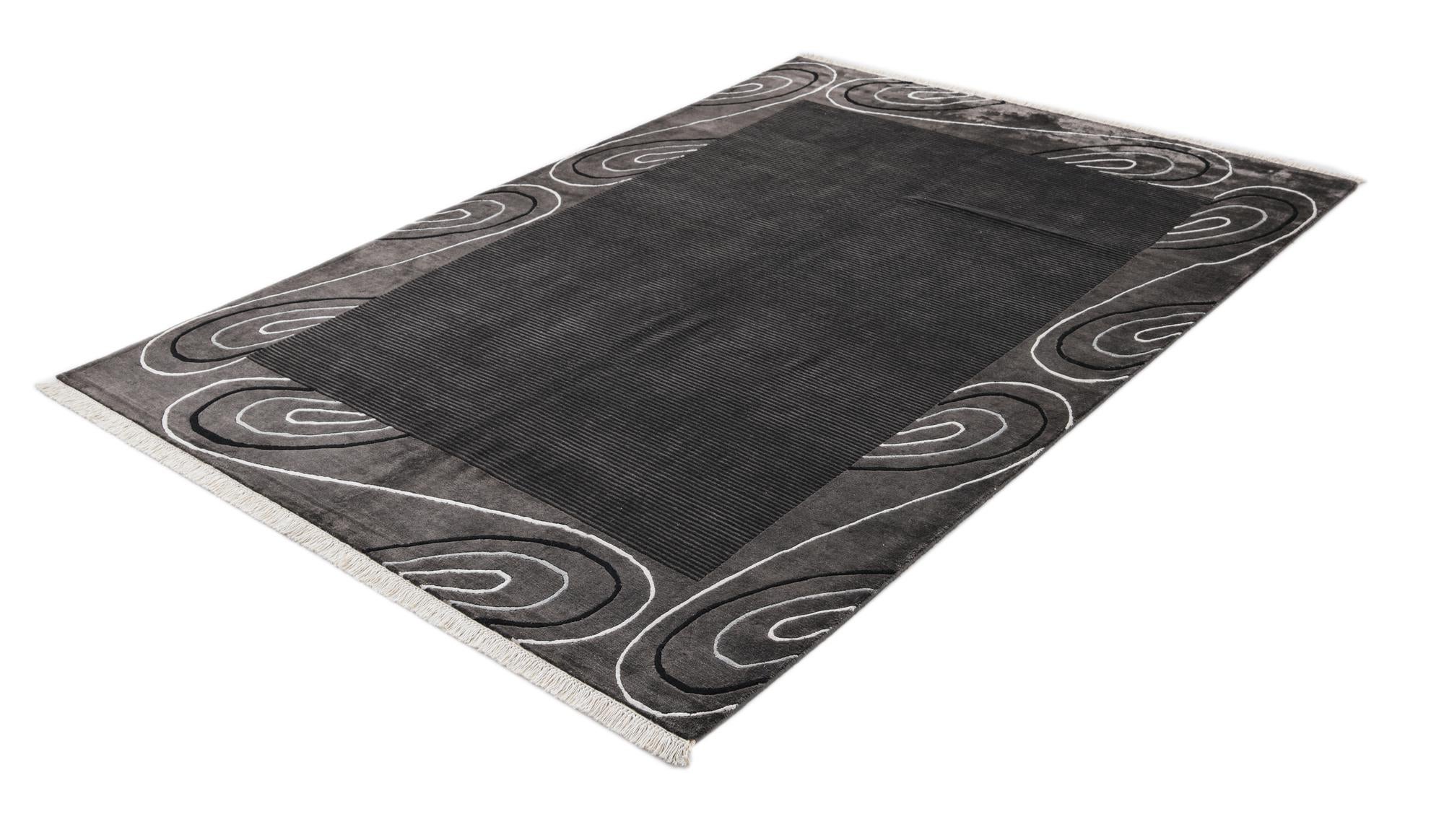 5' 7 x 7' 10 Hand Knotted Darya Wool Rug