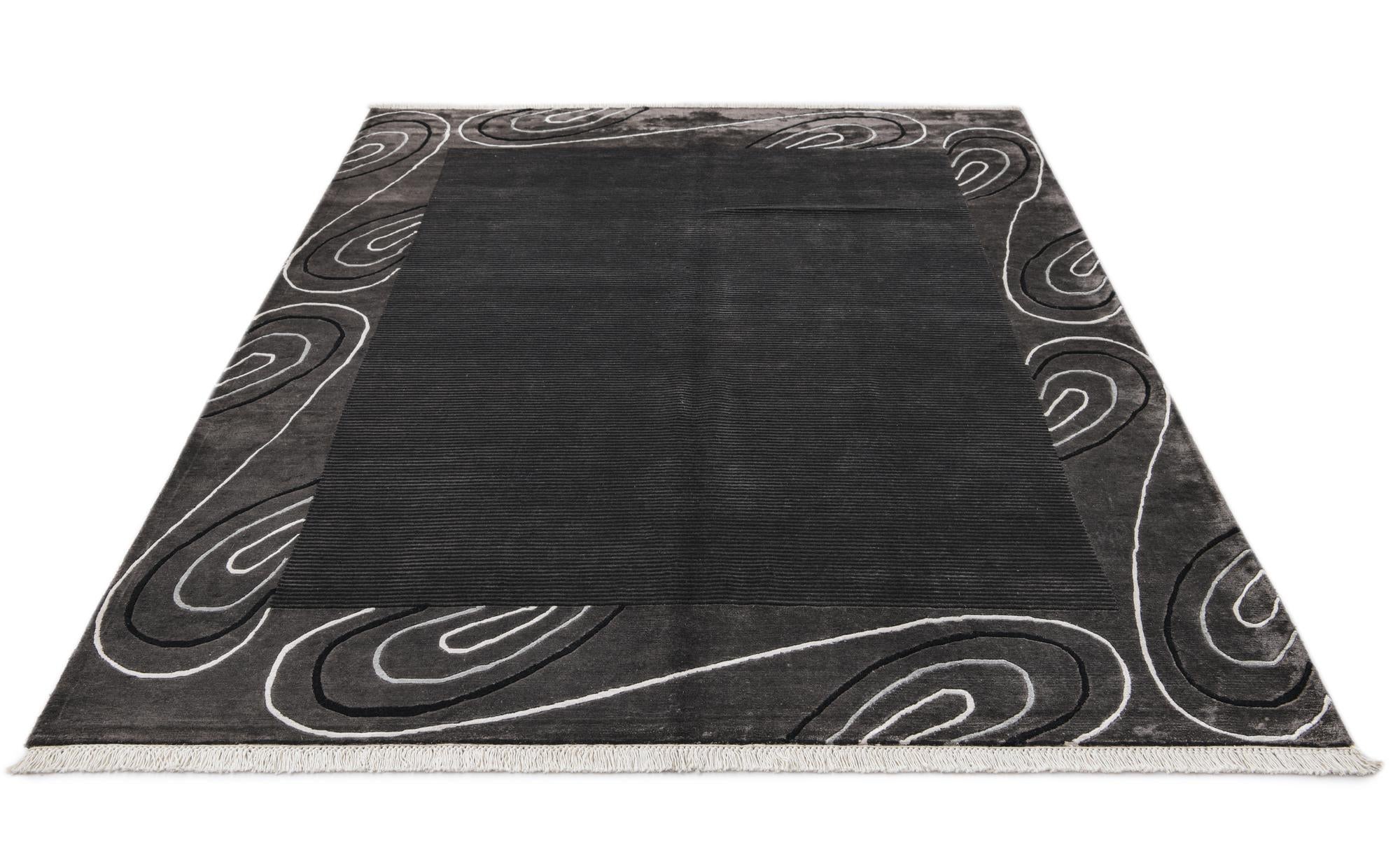 5' 7 x 7' 10 Hand Knotted Darya Wool Rug