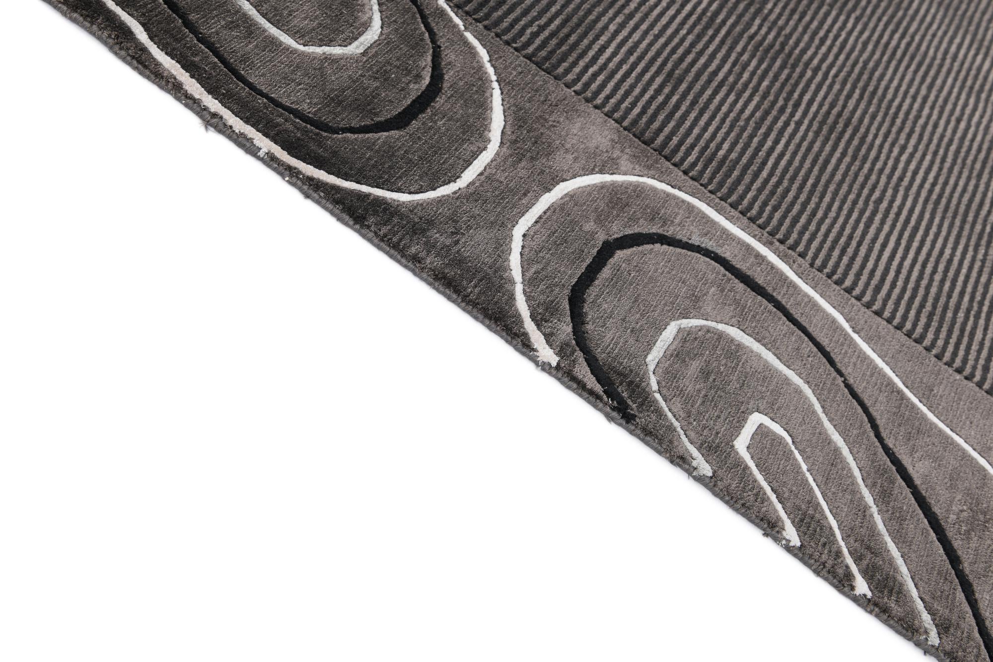 5' 7 x 7' 10 Hand Knotted Darya Wool Rug