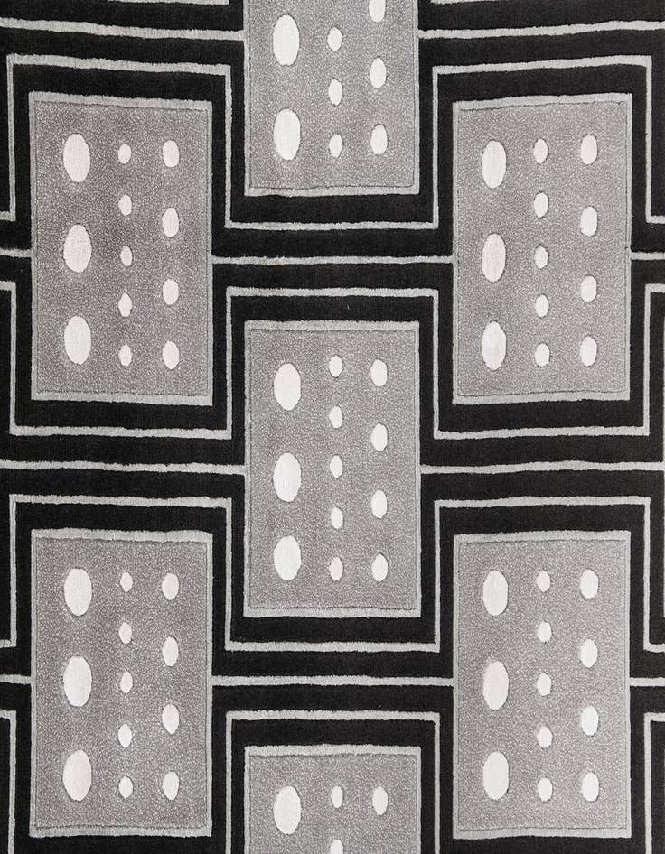 Detail image of 5' 7 x 7' 10 Darya Rug