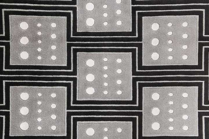 5' 7 x 7' 10 Darya Rug