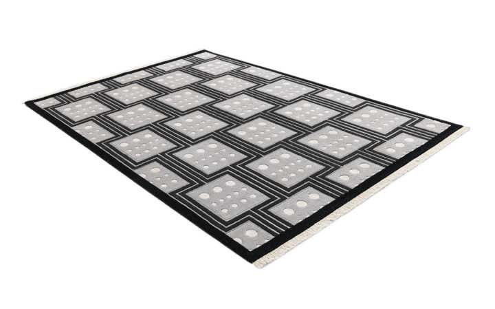 5' 6 x 8' Hand Knotted Darya Wool Rug