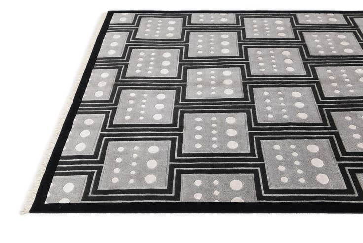 Detail image of 5' 6 x 8' Hand Knotted Darya Wool Rug