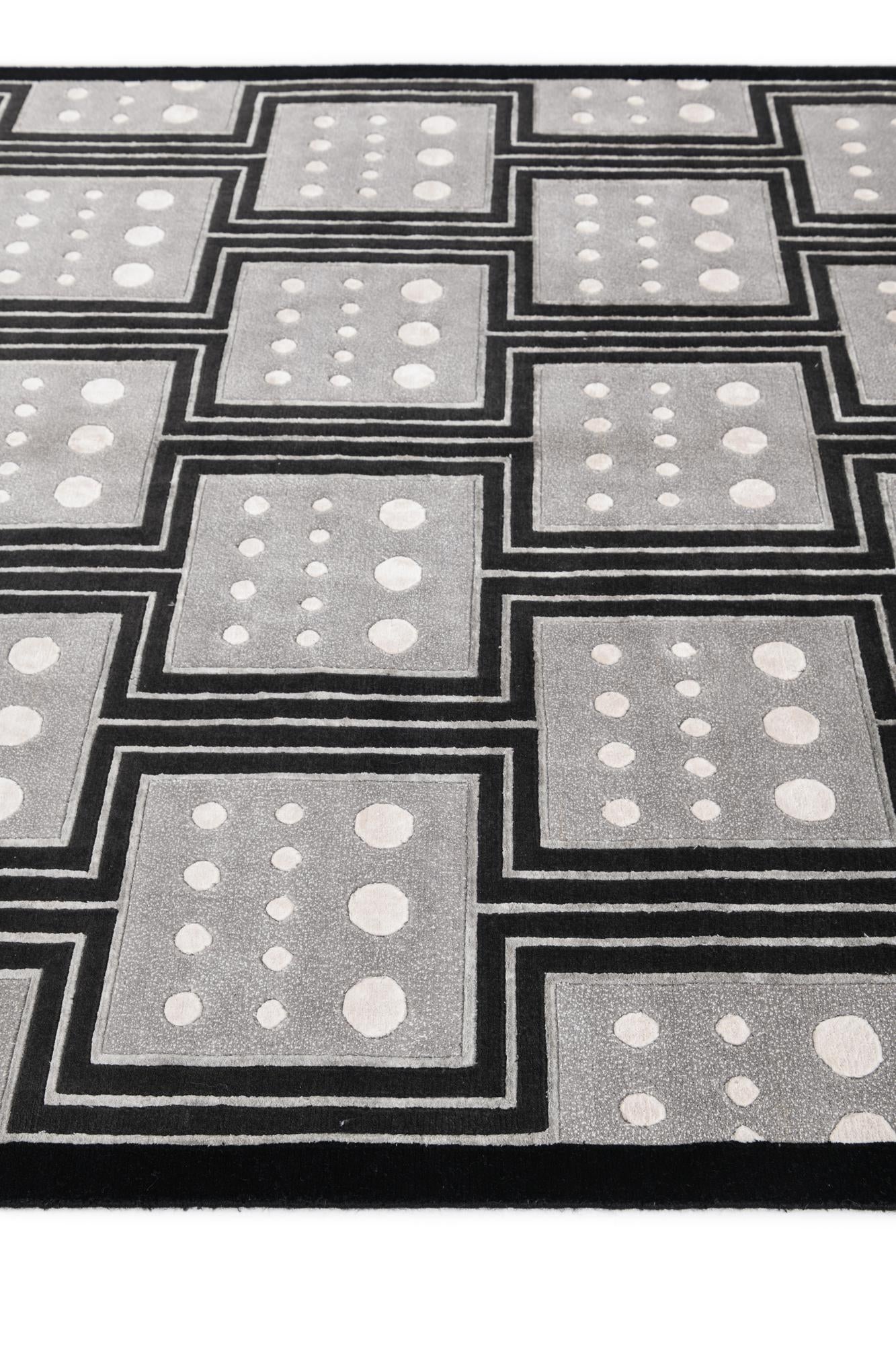 5' 6 x 8' Hand Knotted Darya Wool Rug