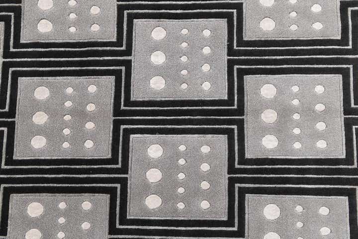 5' 6 x 8' Hand Knotted Darya Wool Rug