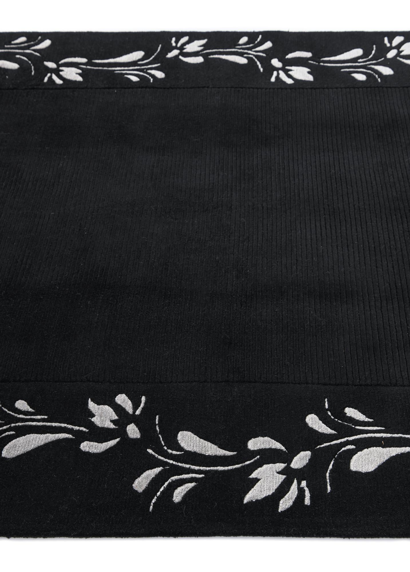 4' 8 x 6' 4 Hand Knotted Darya Wool Rug