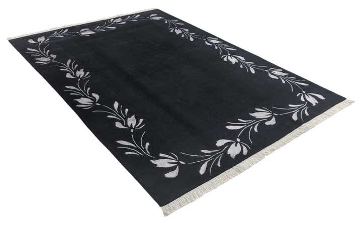 5' 8 x 7' 10 Hand Knotted Darya Wool Rug