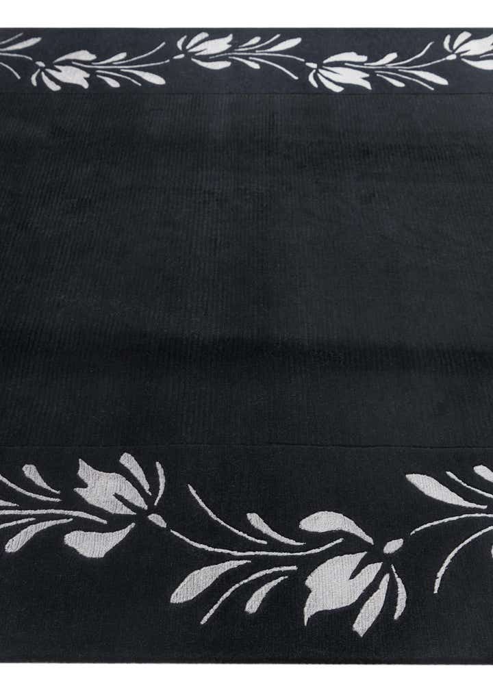 5' 8 x 7' 10 Hand Knotted Darya Wool Rug