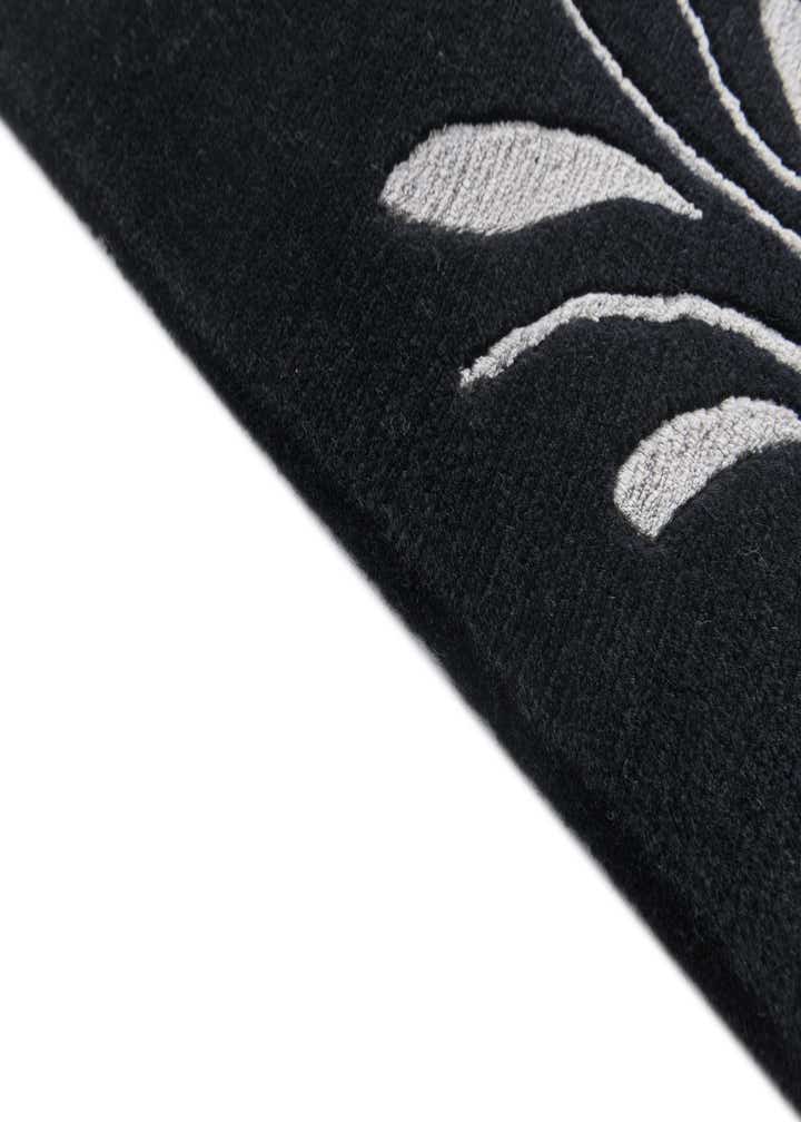 5' 8 x 7' 10 Hand Knotted Darya Wool Rug