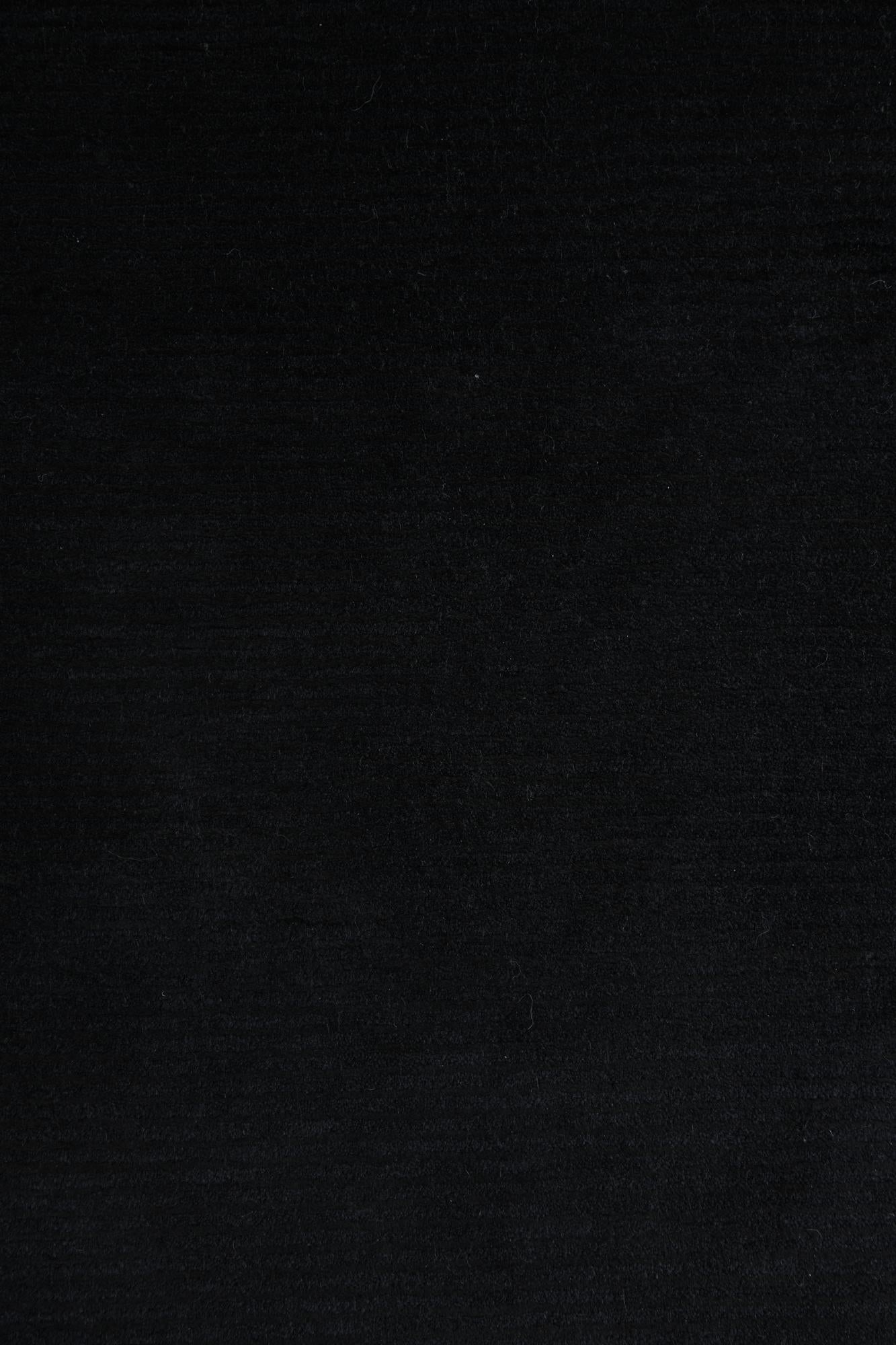 5' 8 x 7' 10 Hand Knotted Darya Wool Rug