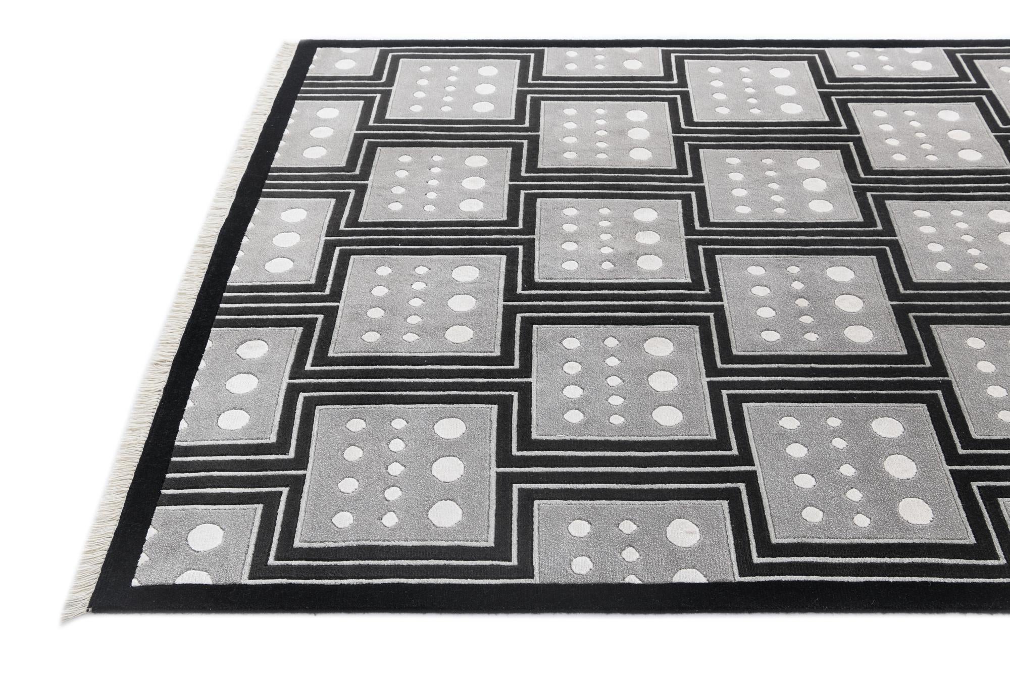 5' 6 x 7' 10 Hand Knotted Darya Wool Rug