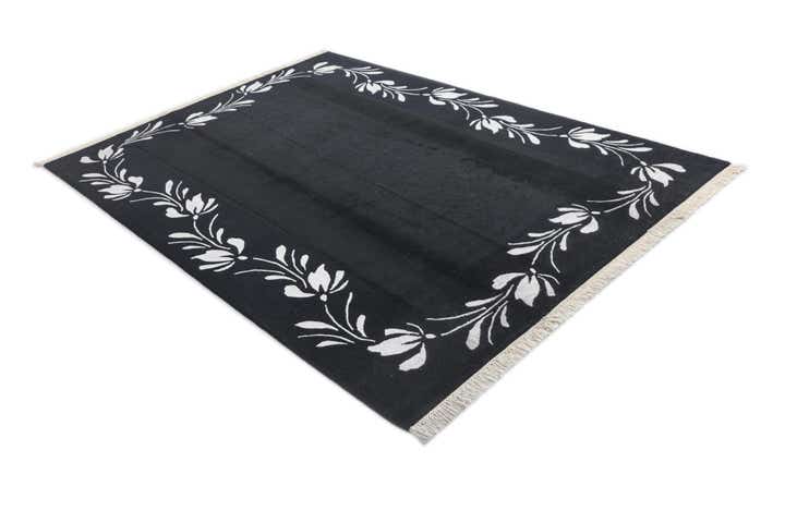 5' 8 x 7' 11 Hand Knotted Darya Wool Rug