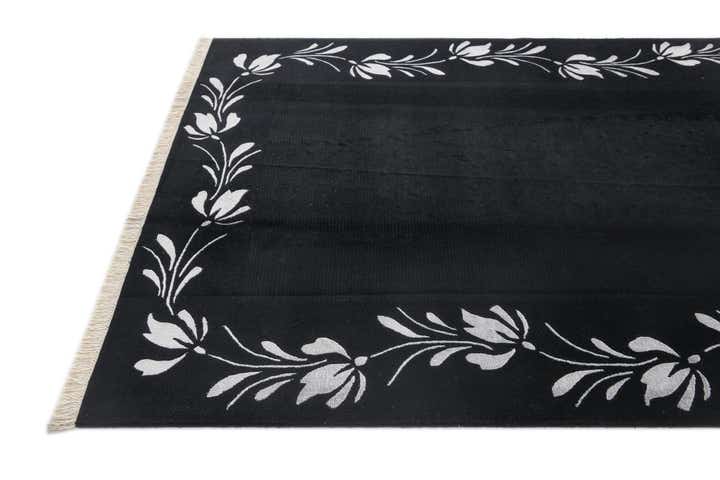 5' 8 x 7' 11 Hand Knotted Darya Wool Rug