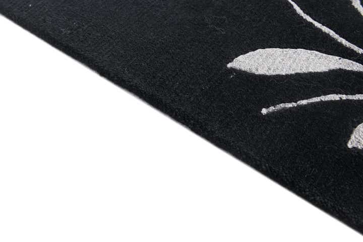 5' 8 x 7' 11 Hand Knotted Darya Wool Rug