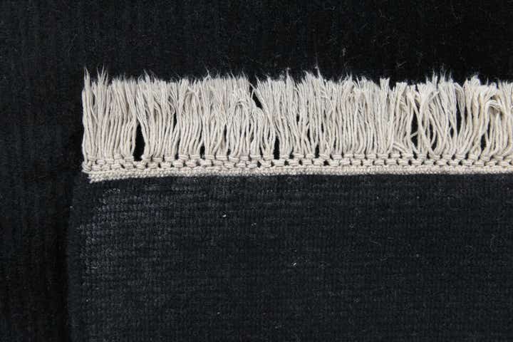 5' 8 x 7' 11 Hand Knotted Darya Wool Rug