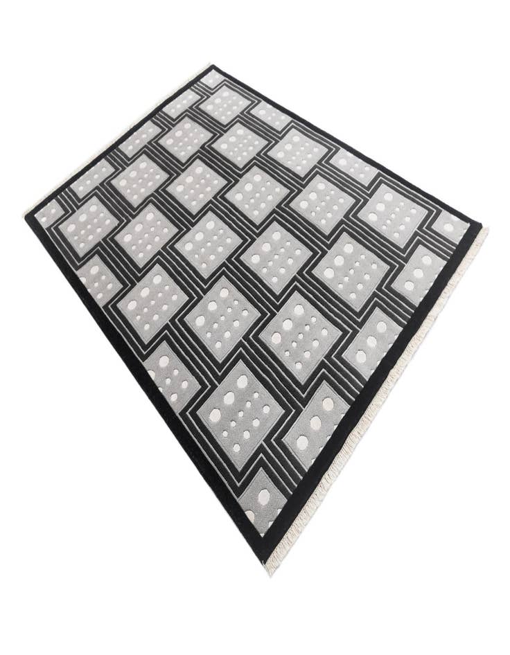 Detail image of 5' 6 x 7' 8  Hand Knotted Darya Wool Rug