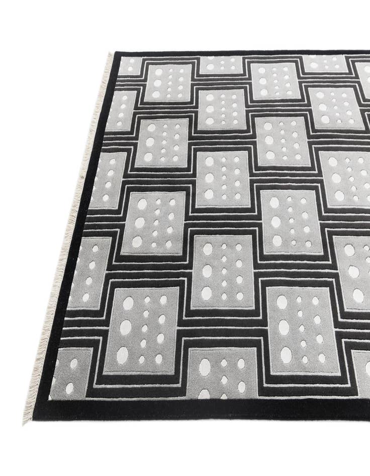 Detail image of 5' 6 x 7' 8  Hand Knotted Darya Wool Rug