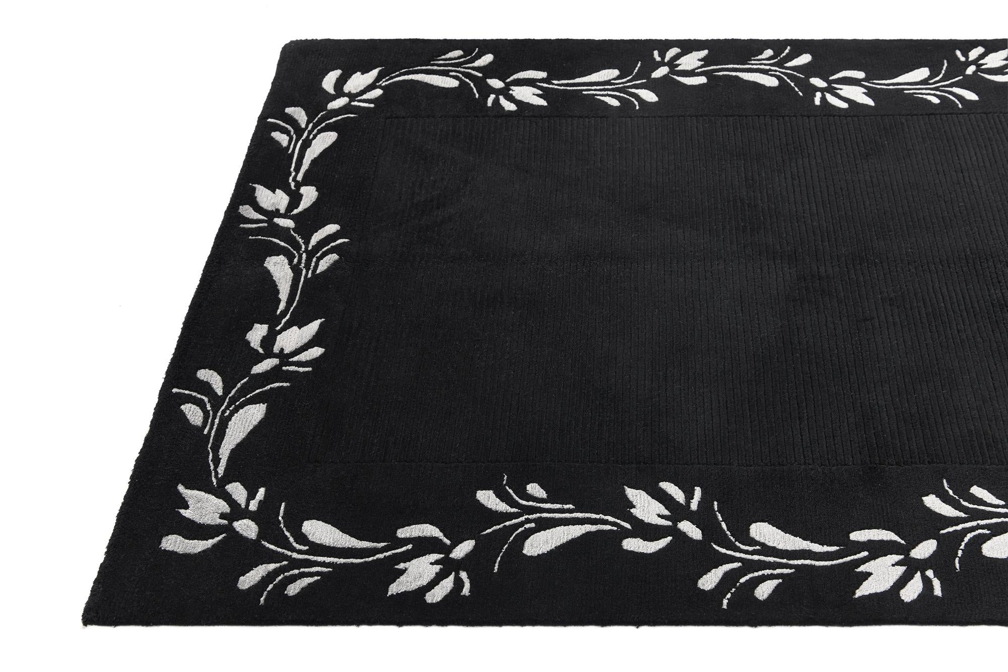 4' x 6' Darya Rug