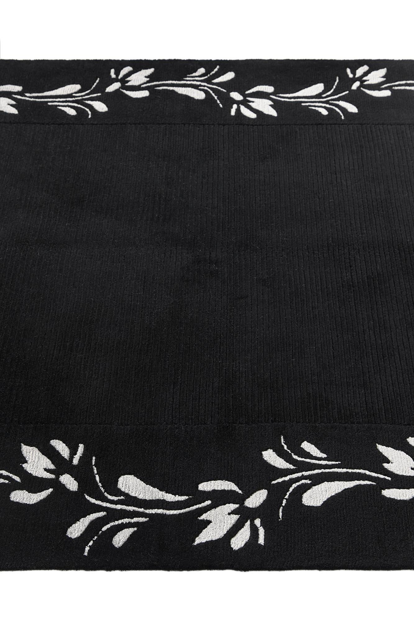 4' x 6' Darya Rug