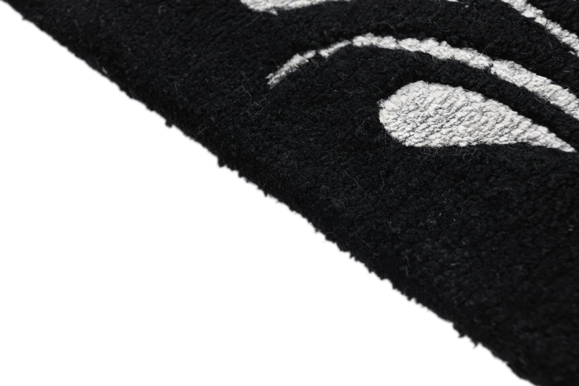 4' x 6' Darya Rug
