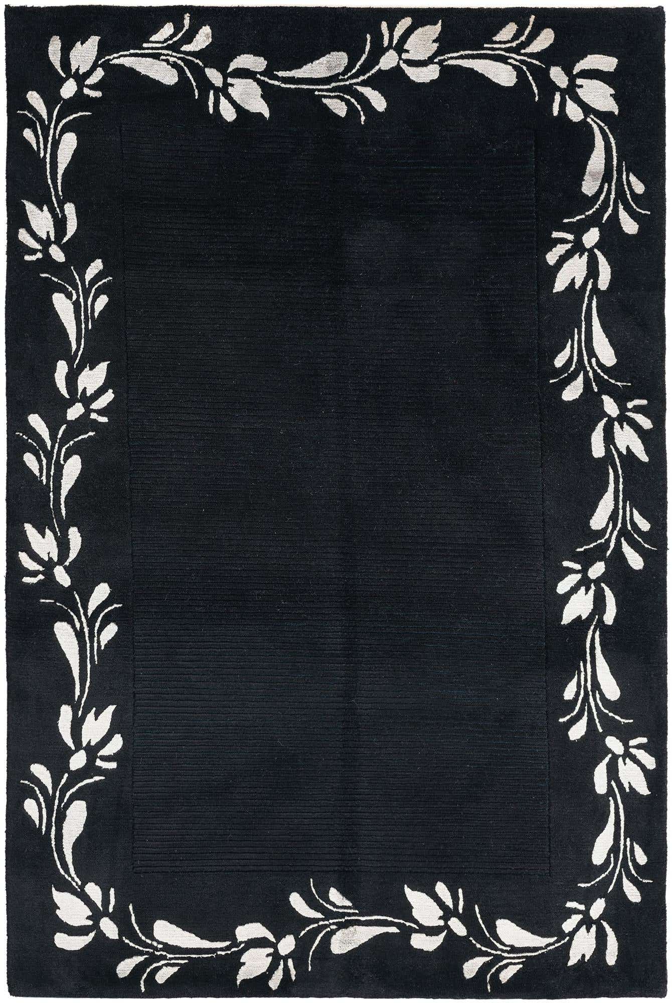 4' x 6' Darya Rug