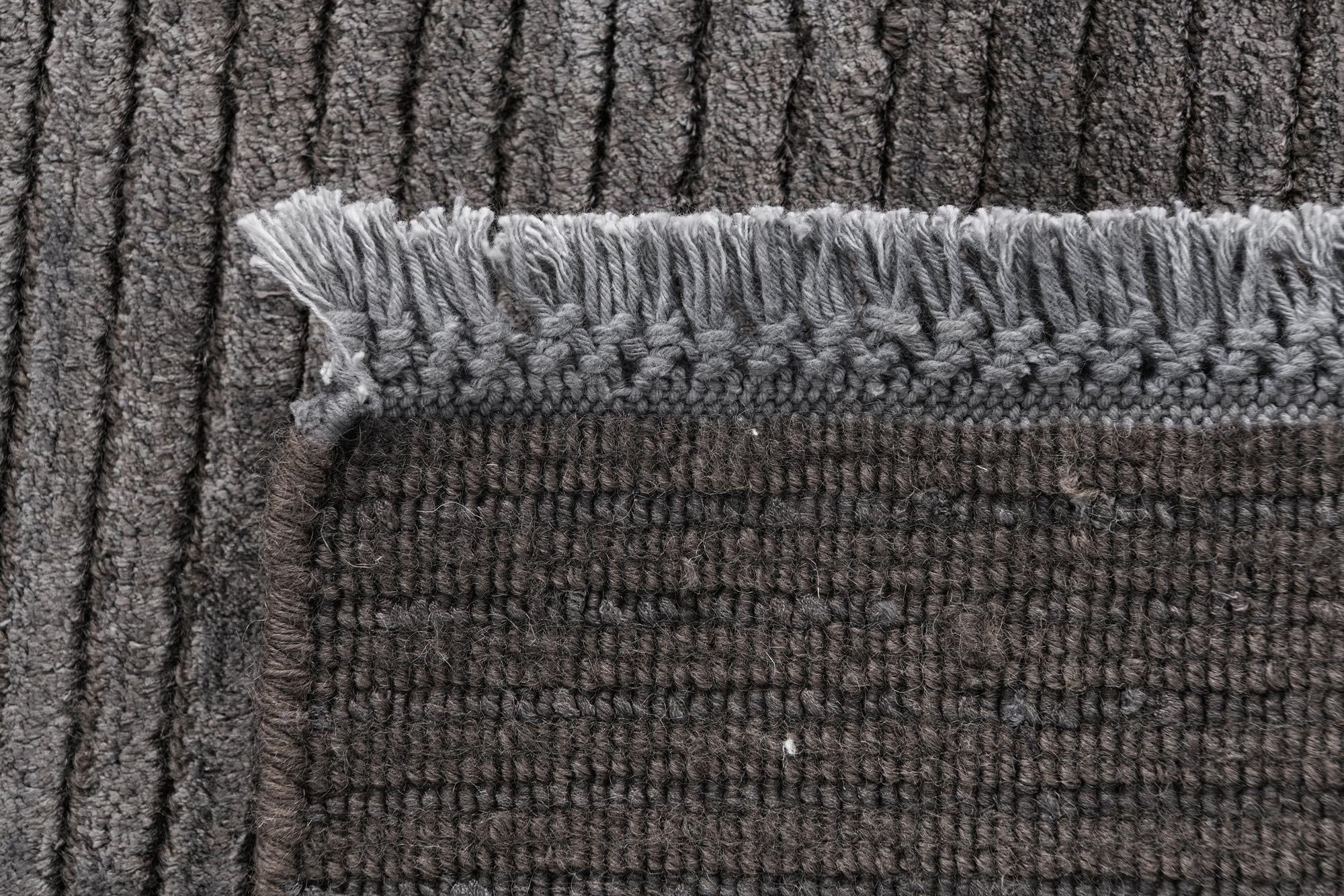 4' x 5' 10 Darya Rug